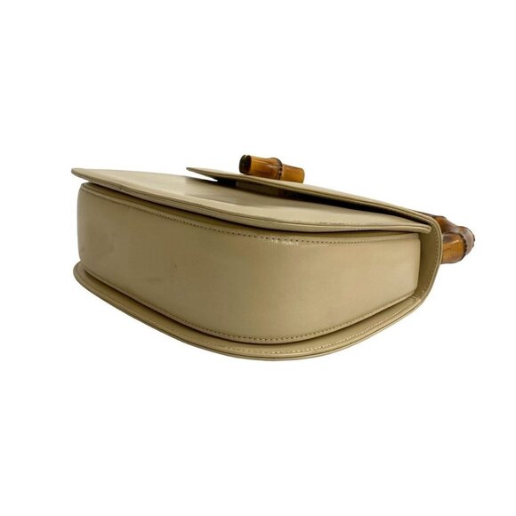 GUCCI Cream Leather Bamboo Bag - Picture 8 of 10